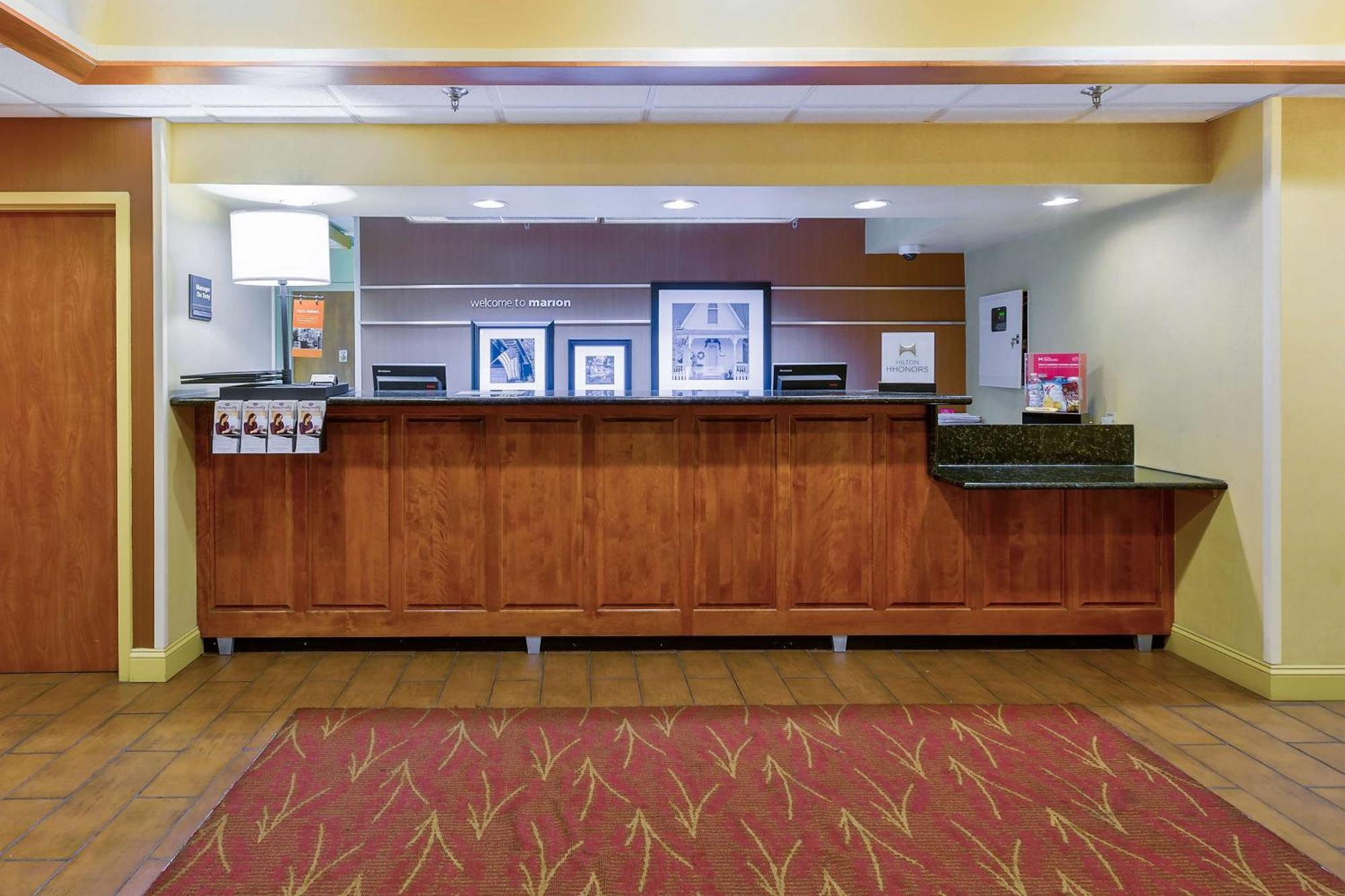 Hampton Inn Marion Eksteriør billede